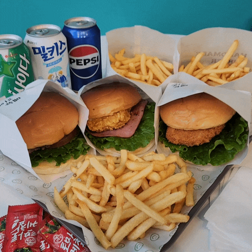  전북대맛집 [버거피아 전북대점] 저렴하고 맛있는 전주수제버거집 추천! 스파게티, 피자도 있어요~