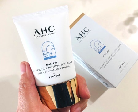  AHC선크림 박세리선크림 마스터즈 멜라프로텍트 워터풀 선크림 추천