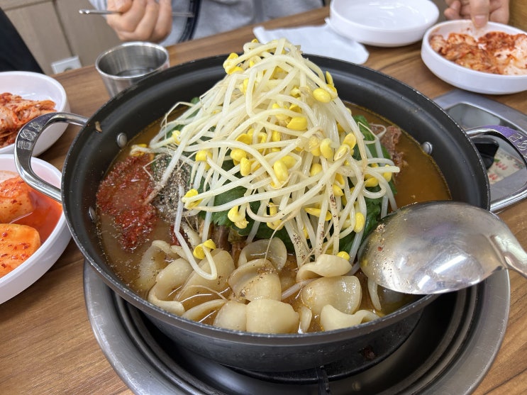 수원 권선동 점심 맛집, 청기와뼈다귀해장국 감자탕 단골집