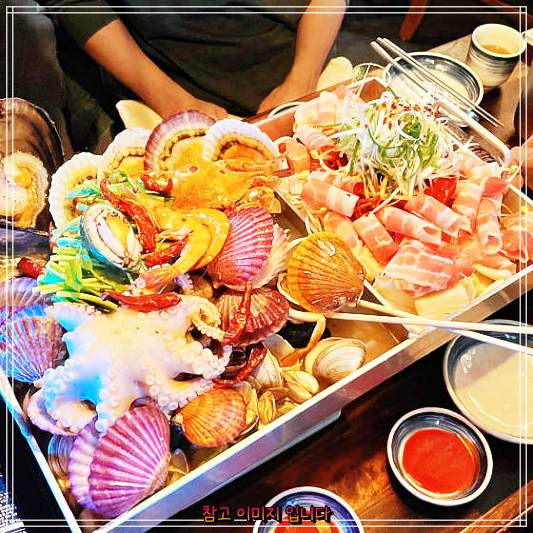  생생정보에서 소개한 파주 야당역 두꺼비산장 맛집 '철판오겹살수육한상 해물조개전골 ''철판삼겹살해물전골' 탐방코너 추천!