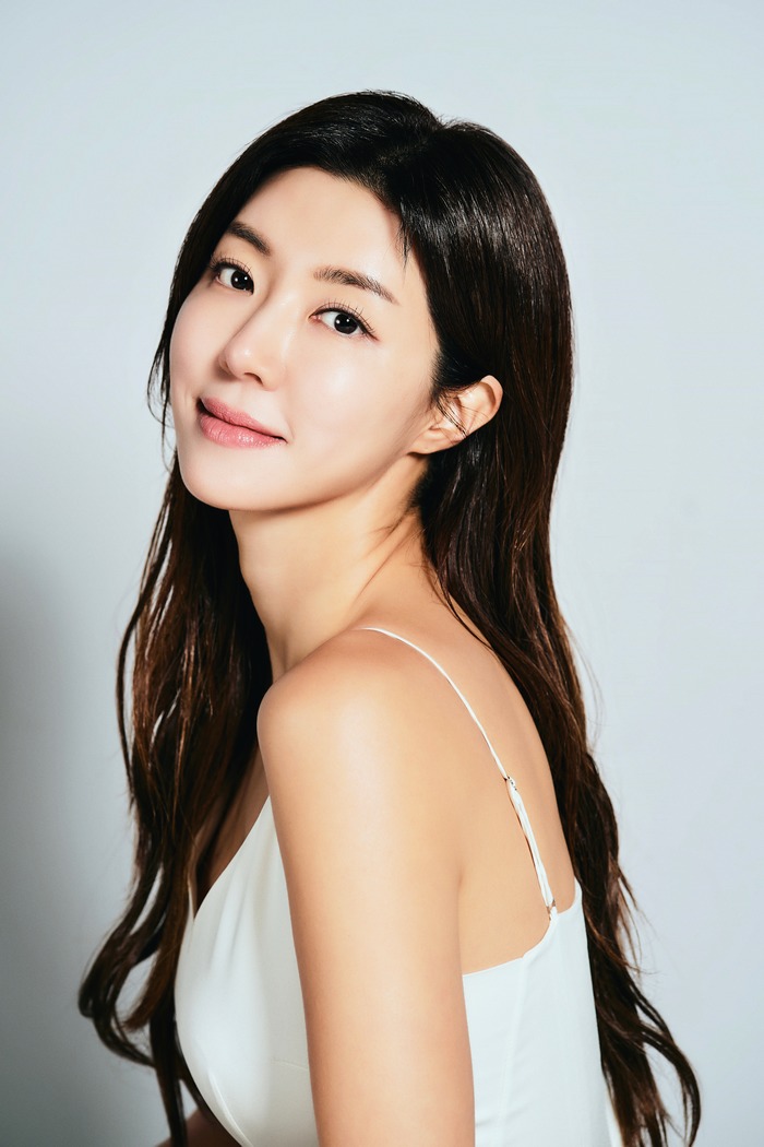 '남편 버닝썬 논란' 박한별, 5년 만에 새 출발...라이즈 엔터와 전속 계약 '남편 버닝썬 논란' 박한별, 5년 만에 새 출발...라이즈 엔터와 전속 계약