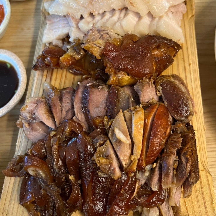  [대구 중구 대봉동 맛집] 김광석거리 방천시장 방천가족족발&보쌈 본점 추천