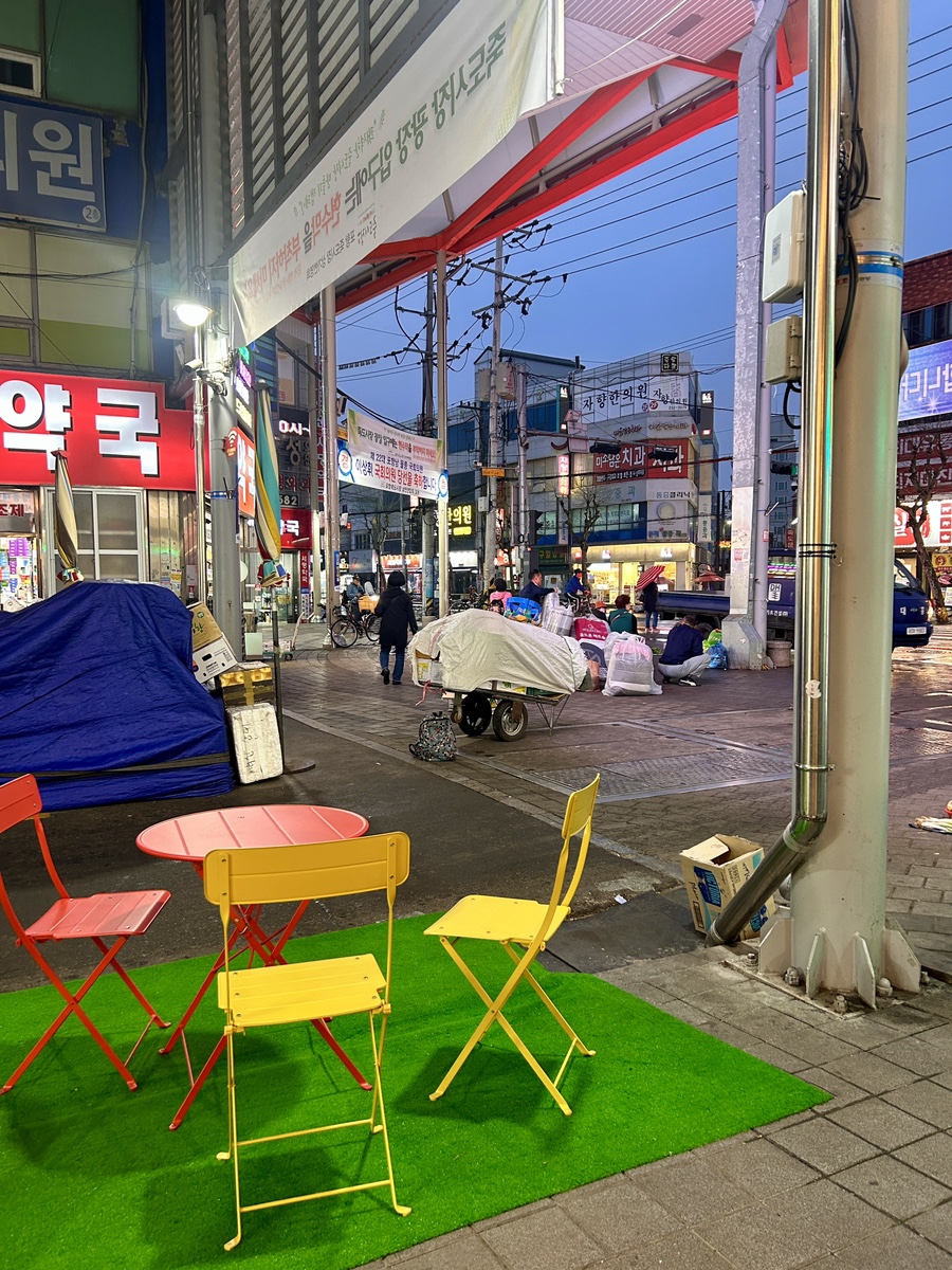 더카페 죽도시장점 사진 3