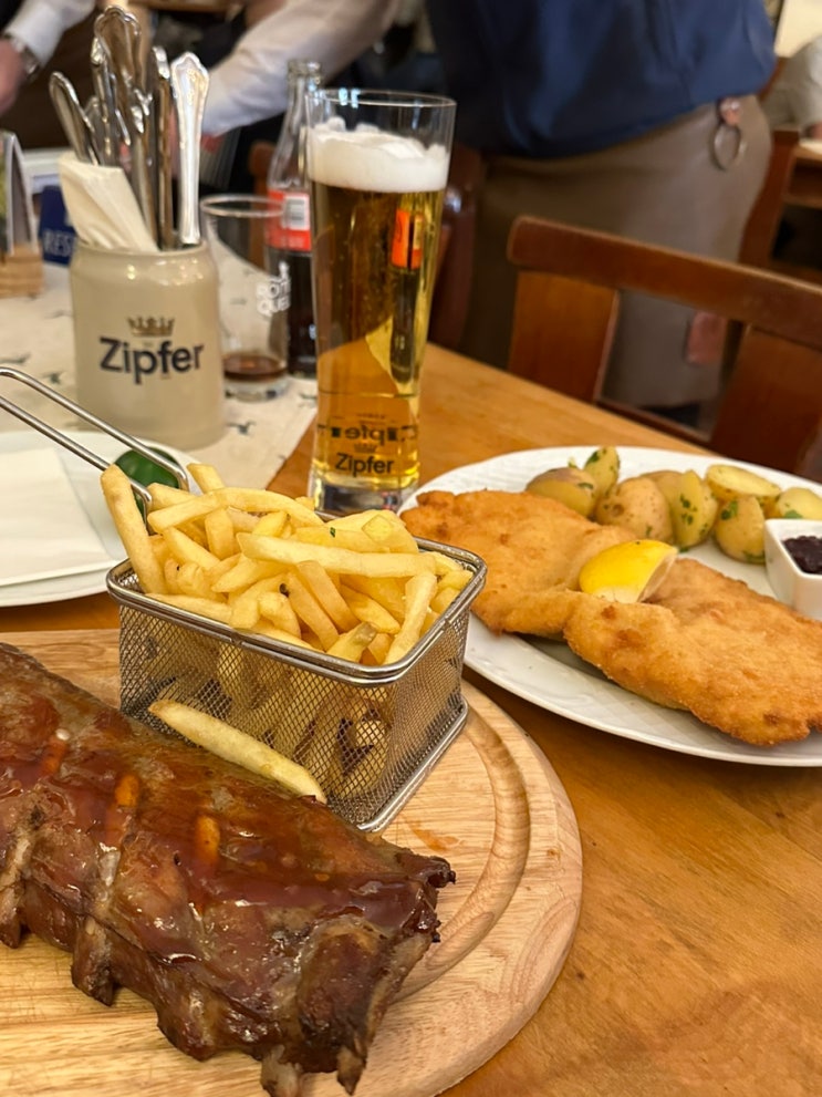  [오스트리아 여행] 게트라이데 거리 근처 맛집 - Zipfer Bierhaus