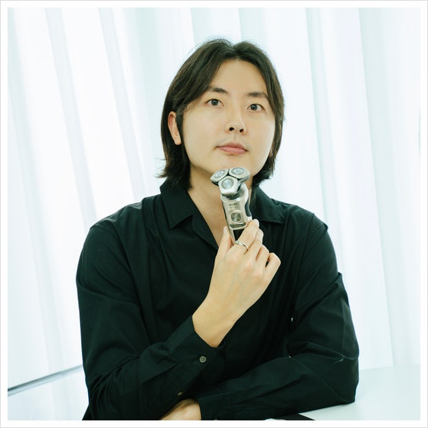 필립스 SkinIQ 9000 프레스티지 전기면도기 남자를 위한 프리미엄 선물!
