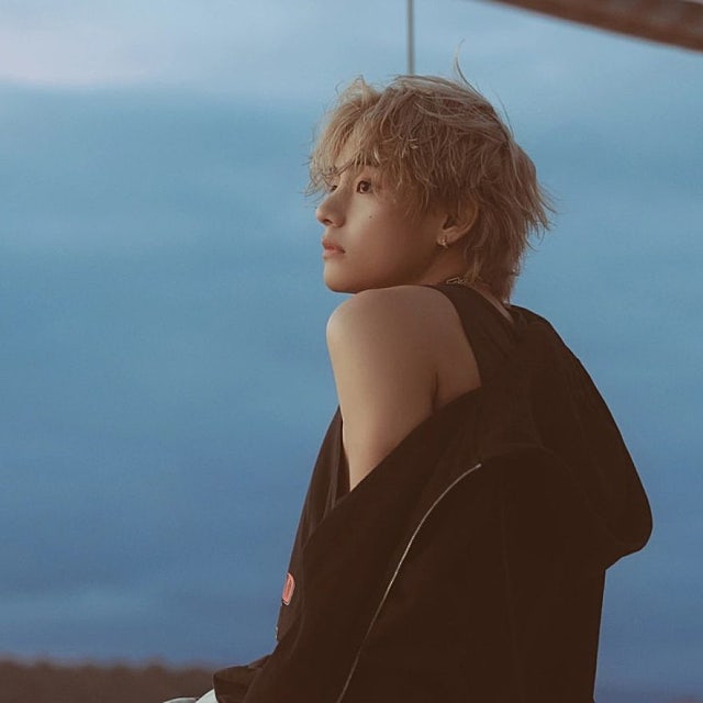 News image: Layover - 400 million streams in 2024