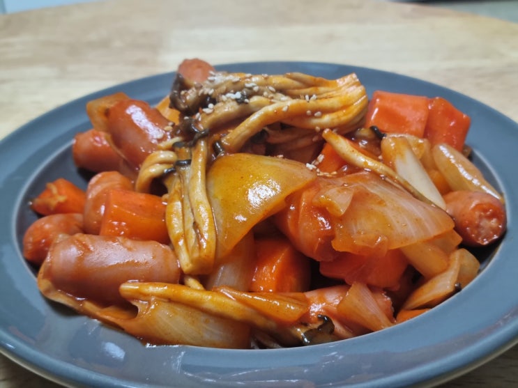  쏘야볶음 레시피 달콤한 소시지 야채볶음 만드는법