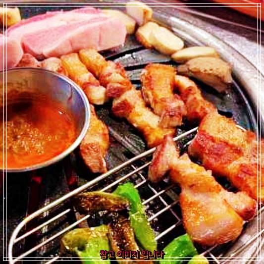  상암동 디지털미디어시티 제돼로 촬영해도될까요 방송가 요즘 뜨는 핫플 돼지고기 삼겹살 껍데기 구이 한판 추천 코너의 오겹살과 목살 항정살 맛집 소개! 생방송투데이