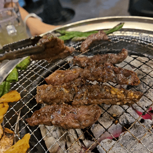  [인천/연수동맛집] 육즙가득 굵직한 소고기 '백탄깍두기'
