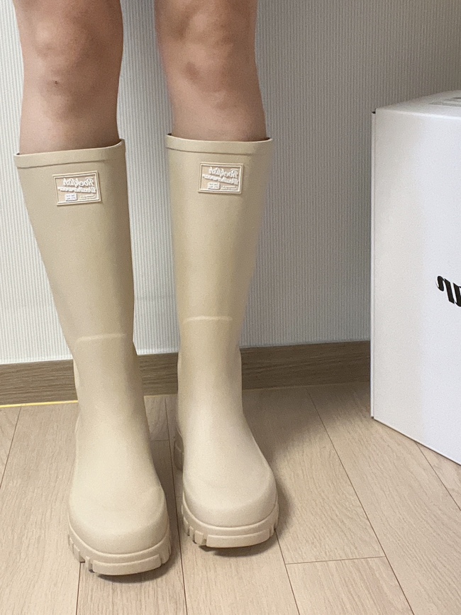  락피쉬 웨더웨어 플랫폼 롱 레인부츠 , 비 오는 날 코디로 추천해요!
