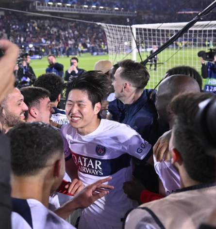 #<b>PSG</b> <b>이강인</b>, <b>챔피언스리그 4강</b> 진출(꿈꾸던 챔스에 한 발짝 더!)