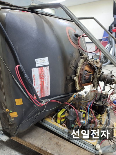 산와 모니터 Sanwa monitor
