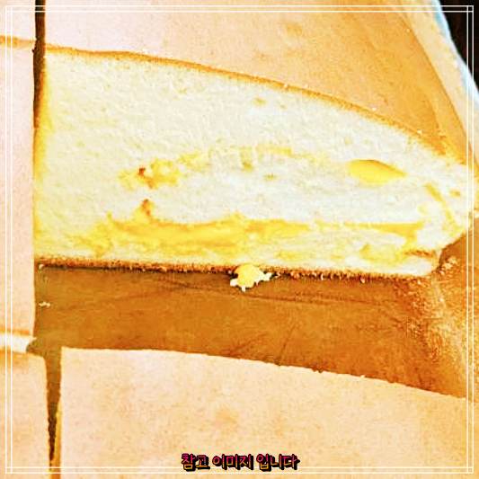  생방송오늘저녁 대왕카스테라 먹방 유튜버 빵지순례 나도 입짧은햇님 코저트 시니 소개 연신내 은평구 치즈당 대왕카스테라 연신내점 추천 가게 치즈카스텔라 생크림카스테라 리뷰 후기 별점