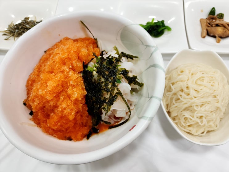  양 많은 물회와 회국수 호미곶 맛집 포항 등대지기