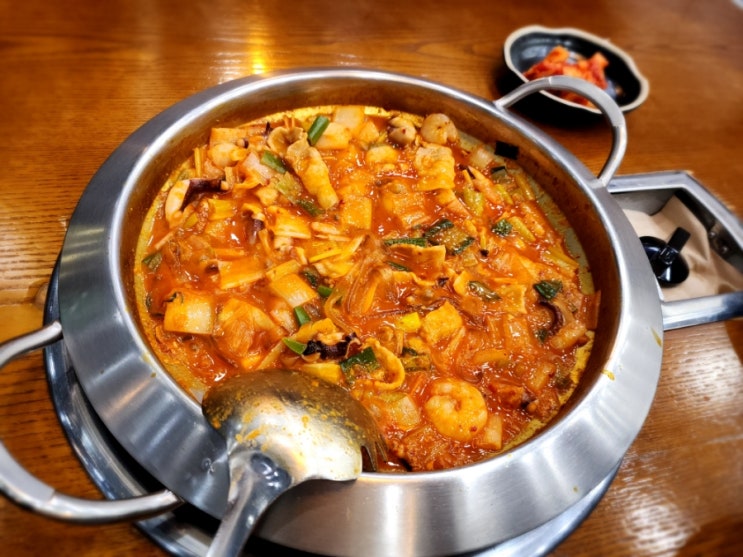  [천안 불당동]매콤한 낙곱새와 대게다리튀김이 있는 사위식당 불당점