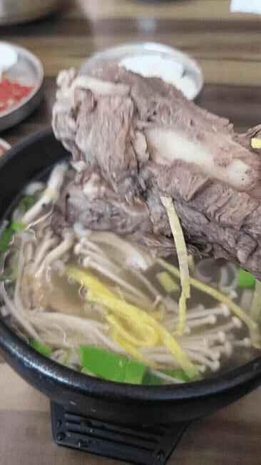 경북 왜관 맛집 로봇이 서빙해주는 냉면 맛집 이대 냉면