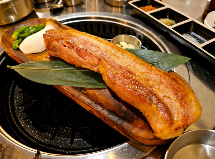 부산 전포 맛집-돌삼겹살이 맛있는 구워주는 고기집[고원] 콜키지프리