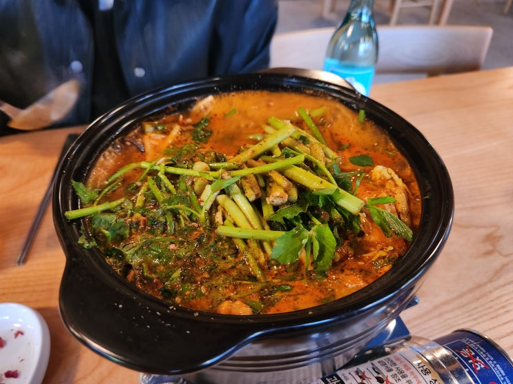  [광주 동명동 술집] 부보상 향긋한 미나리 오리탕에 몸보신 쌉가능!