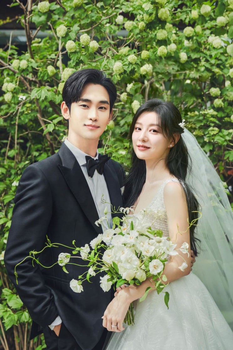 서예지·전지현·김지원, 김수현과 찰떡 호흡 자랑한 여배우는 누구? 서예지·전지현·김지원, 김수현과 찰떡 호흡 자랑한 여배우는 누구?