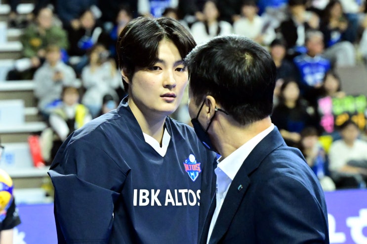 보상 <b>선수</b> 선택, 관심이... 있는 <b>흥국생명</b>의 픽과 김희진 <b>영입</b>... 