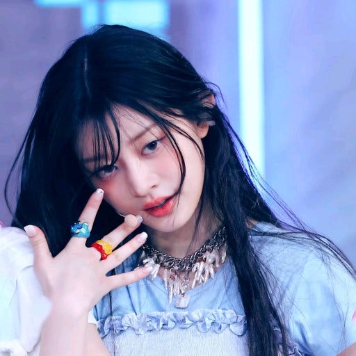 아일릿 민주 사주