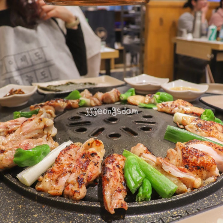  부평역 닭갈비 맛집 팔각도