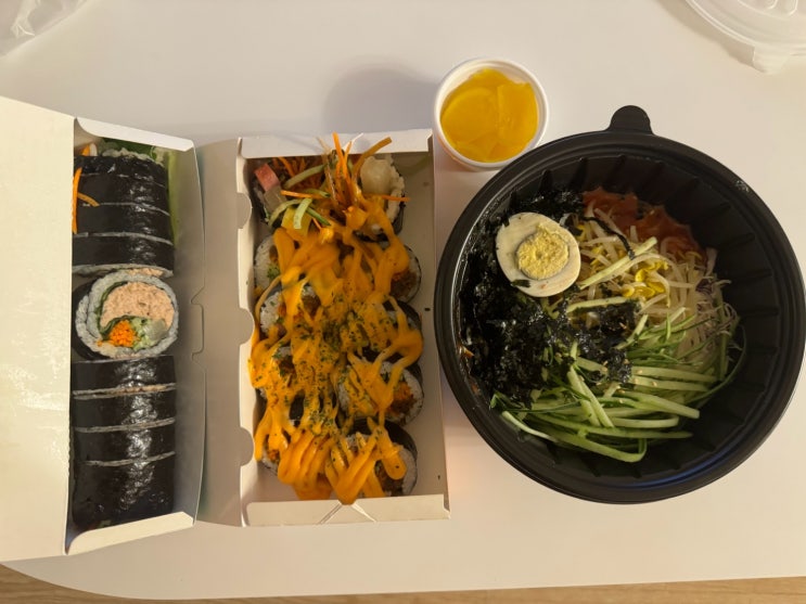  서울 동대문구 얌샘김밥 장안홈타운점(비빔쫄면, 참치샐러드김밥, 체다치즈듬뿍김밥)