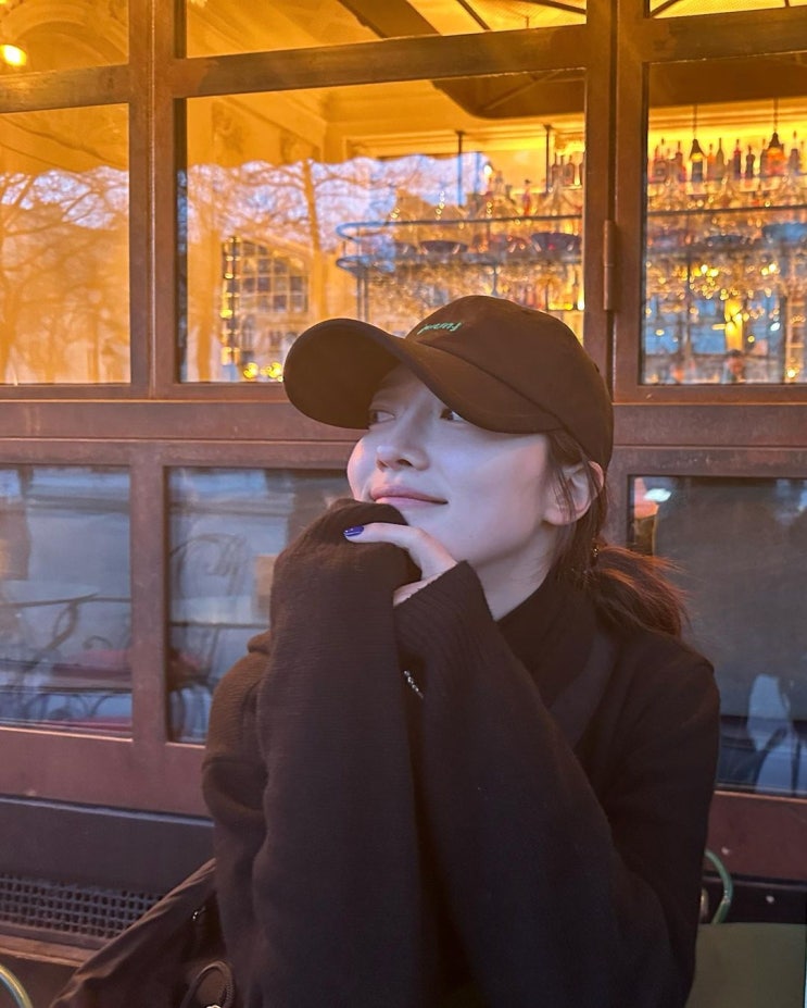  30대 여성 데일리백으로 표예진의 여행에서도 함께한 프랑스 명품 디자이너 브랜드 르메르 소프트게임백 여자 가방 INFO