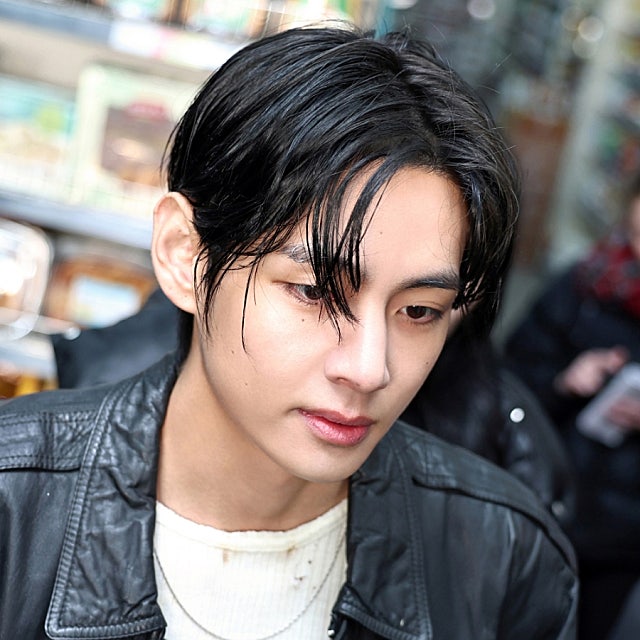 News image: 100 million for FRI(END)S