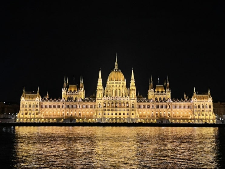  [Budapest] 부다페스트 가볼만한곳 1 : 자유광장, 국회의사당, 다뉴브강가의 신발들, 까마귀 식당, 세체니 다리, 어부의 요새