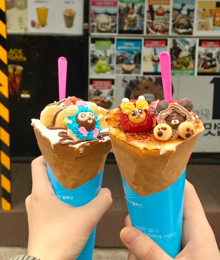  신촌 캐릭터 크레페 맛집 디저트 필수 코스, 크레페마스터(구 커피크레페)