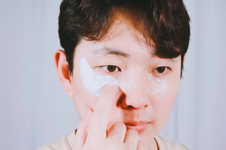  눈가 주름 개선 패치로 시작한, 눈밑 살 처짐 마사지 후기