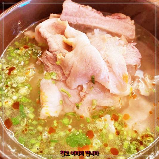  무더기갈비수육, 갈비수육 매운돼지갈비찜 가 맛있는 성대전통시장 신대방삼거리 효은옥 이야기점 맛집: 놀토 놀라운토요일  핫스팟