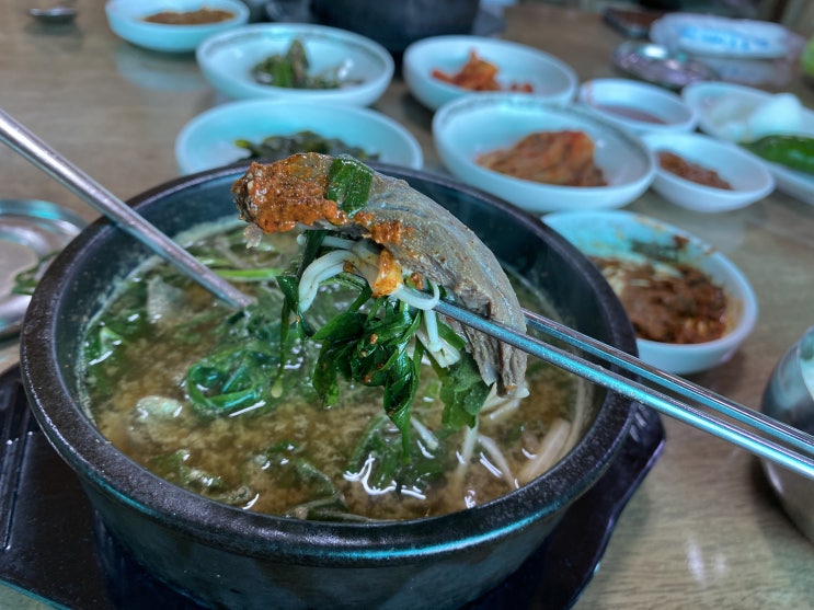  융건릉 맛집 흑염소탕 팔각정
