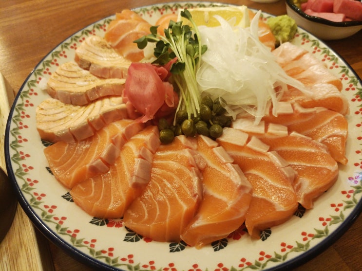  《로이로이》 연어는 여기가 BEST 【#연남동맛집 #연남동연어 #연남동파스타】
