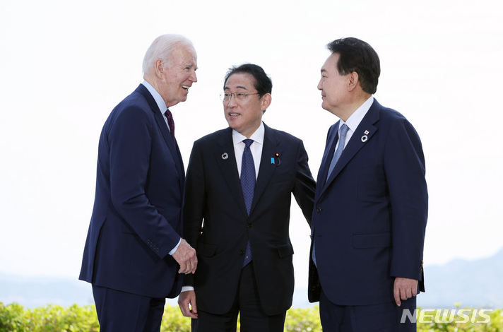 <b>대통령실</b> "G7 초청국은 의장국 관심 <b>의제</b> 따라 선정되며... 