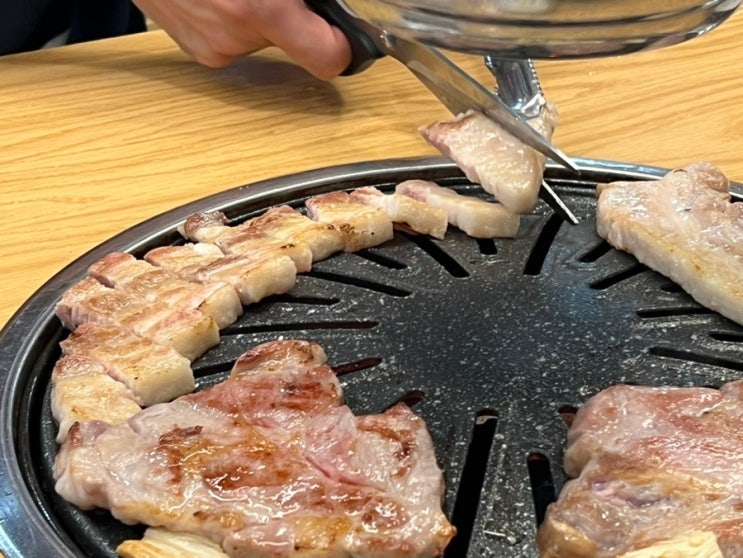  무한리필 중의 무한한 맛! 고기 파티의 최강자, 고기스타 무한리필 서구청점