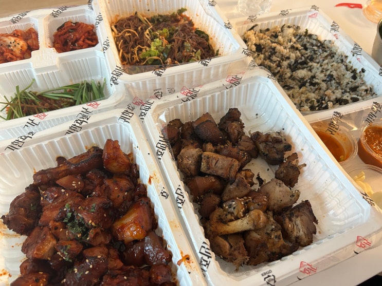  서울 동대문구 전농동 귀한족발(프리미엄 반반족발, 생과일막국수, 날치알주먹밥)