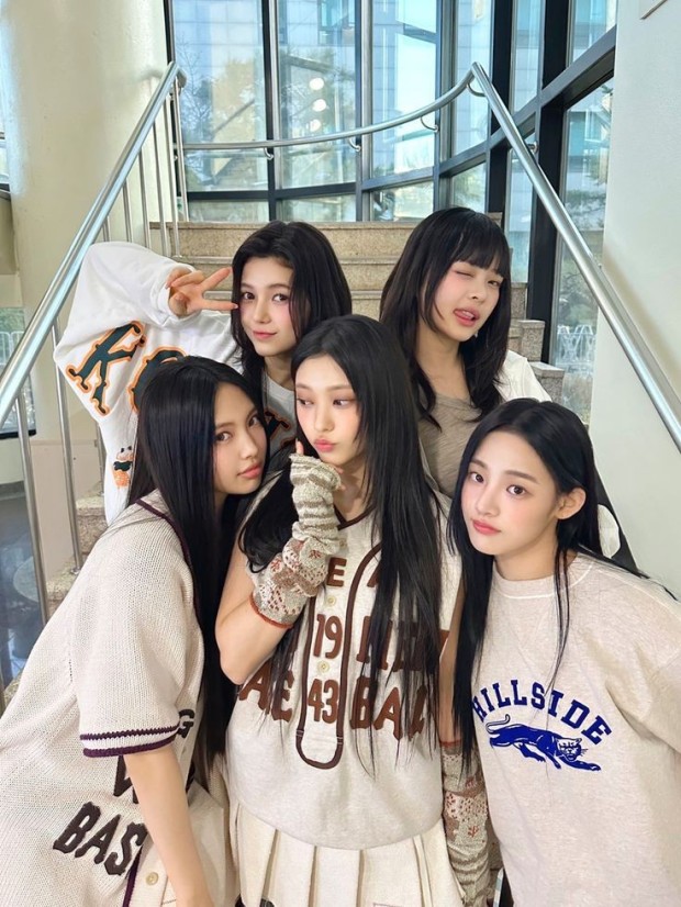 사임요구···<b>하이브</b> 레이블 '<b>어도어</b>' <b>경영진</b> 감사받는 중.jpg... 