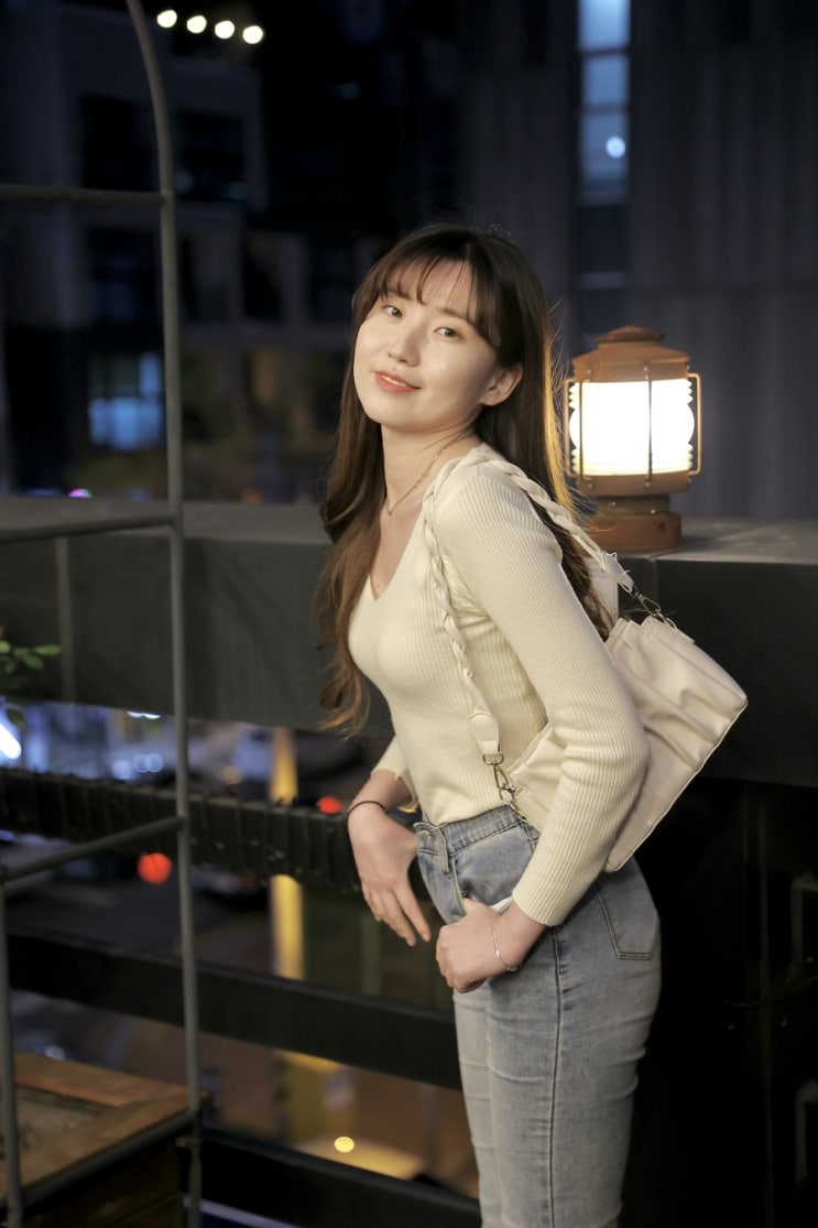  20대 여성 쇼핑몰 추천 포포베이비 브이넥 골지 니트티