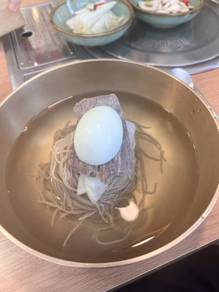  평양냉면 입문으로 좋은 판동면옥 여의도점 - 혼잡도, 메뉴, 가격대, 평양냉면 맛, 여의도 점심회식 추천장소
