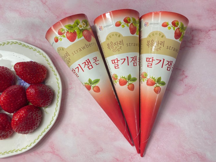  신상 아이스크림 복음자리 딸기잼콘_4월 24일 출시