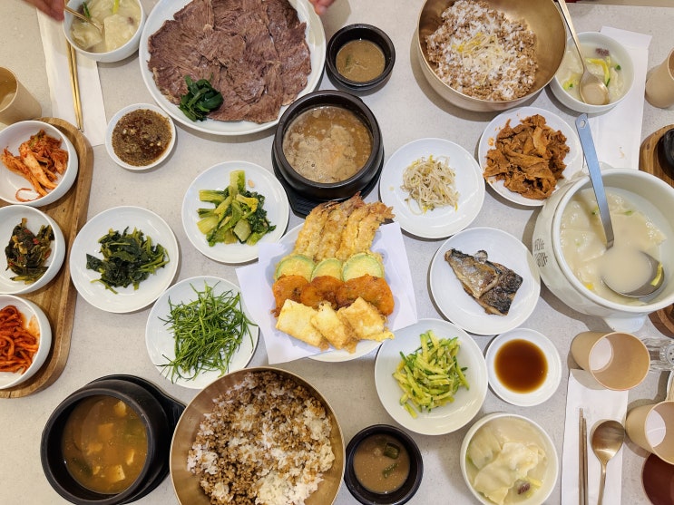  자양동 회식장소 유월의 보리 정식, 수육, 모둠전 메뉴 다 맛있음!(한식 전문)