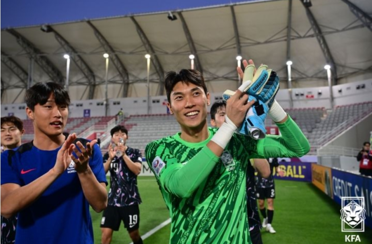 한국 vs 일본, 2024 U23 아시안컵 한일전: B조 1위 확보해야 카타르 피해 인도네시아와 8강전 한국 vs 일본, 2024 U23 아시안컵 한일전: B조 1위 확보해야 카타르 피해 인도네시아와 8강전