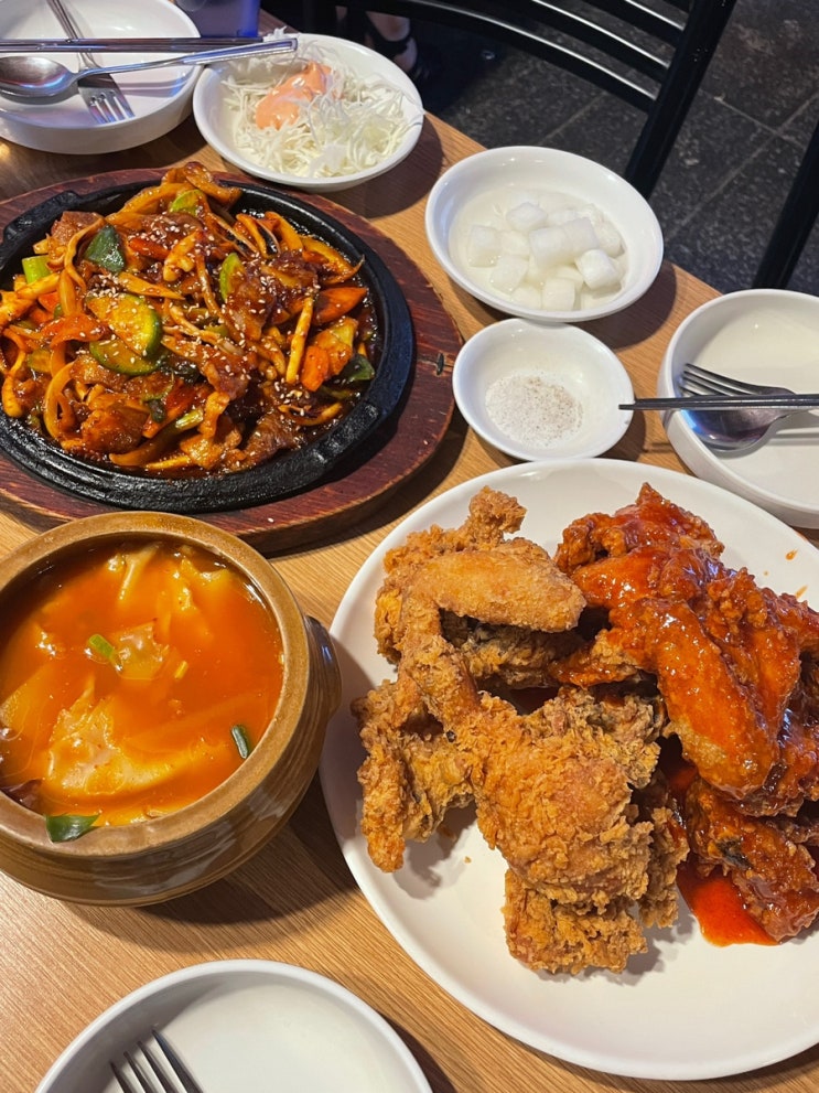  고터 반포 한신치킨호프 | 야장하기 좋은 실내 포장마차 술집 (+웨이팅 팁)