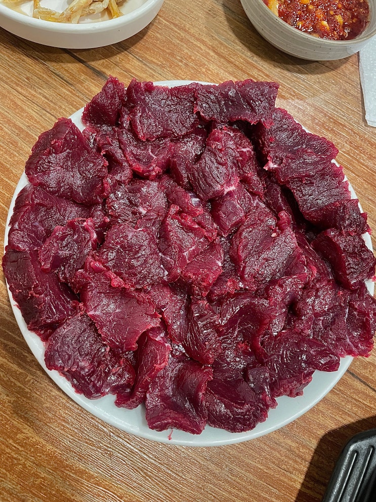  대구 달서구 상인동 생고기 맛집 최윤숙안동생고기뭉티기 본점