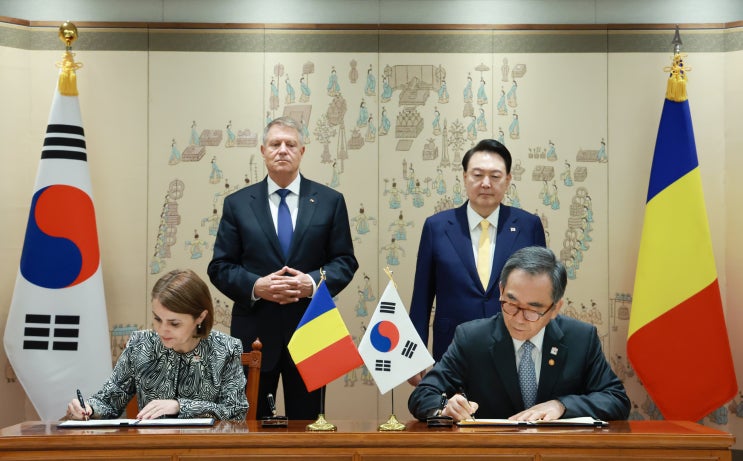 (뉴스인)尹<b>대통령</b> "한국-<b>루마니아</b>, 동반자 강화...방산 원전 협의... 