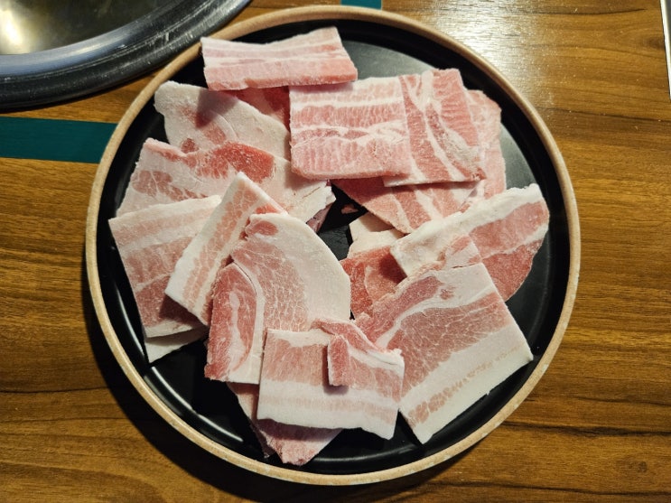  [가시 Food실록] 서울 시청역 맛집 냉삼과 맥주를 함께 즐길 수 있는 소공돈