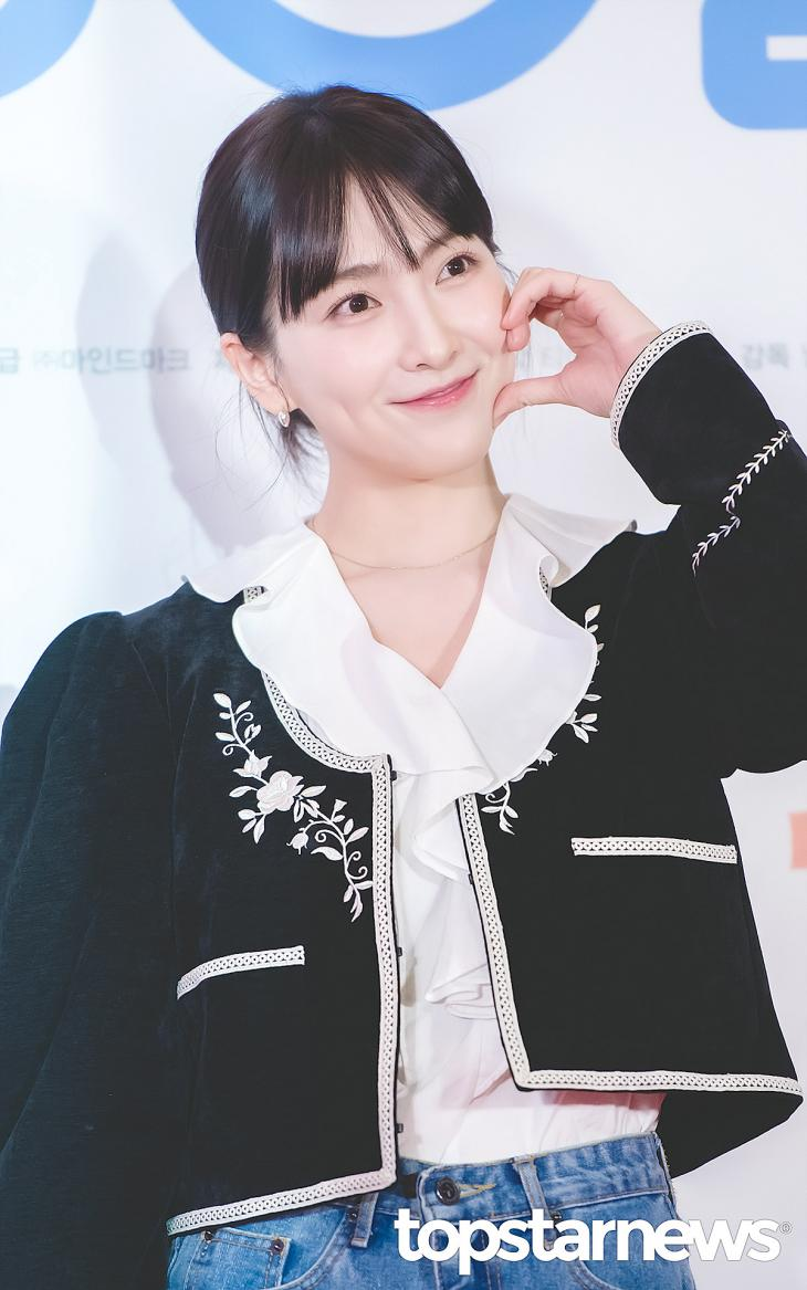 그룹 <b>카라 강지영 경찰서</b> 불친절 목격 너무 화나서 눈물나고 손... 