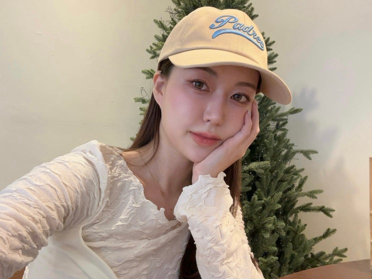  여성모자 MLB 볼캡 베이지 컬시브 언스트럭쳐 커플템추천